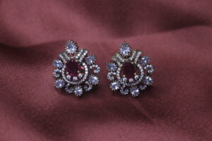 Kumudha Studs