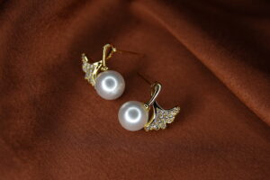 Mia Pearl Stud