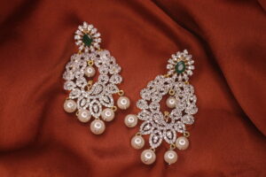 Bhagi Pearl Dangler