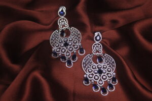 Arya Sapphire Chandbali